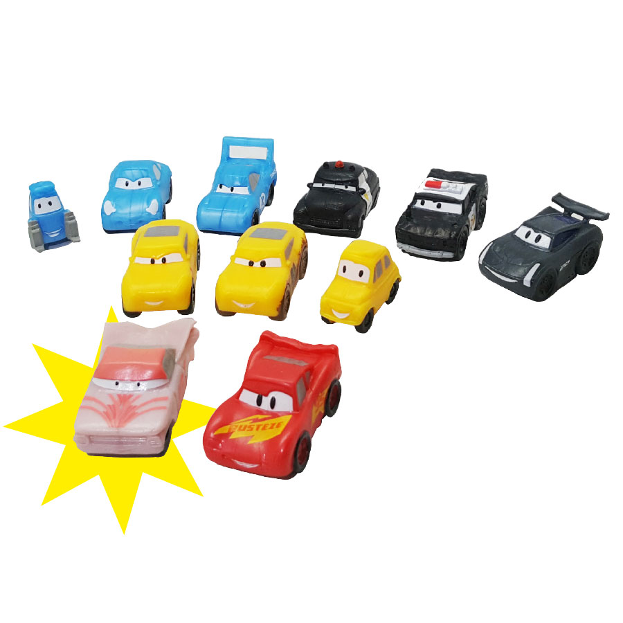 63246453-003-OSH-CARS-SOBRE-SORPRESA.jpg