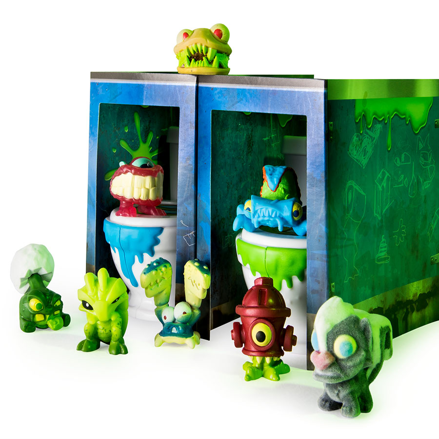 61928802-002-FF-BIZARRE-BATHROOM.jpg