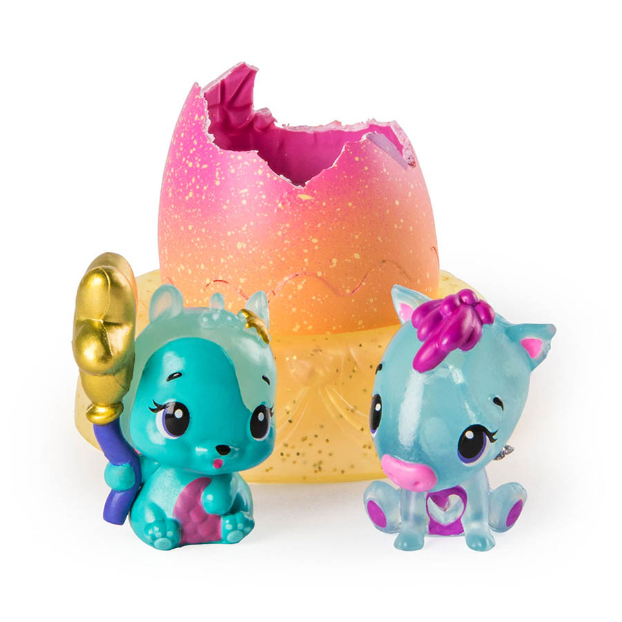 61921951-003-H-COLECCIONABLES-2-FIGURAS-S4.jpg